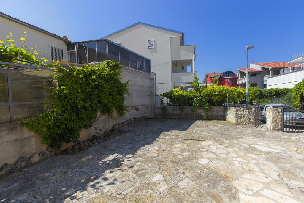 Vila Jadranka Vodice Exterior foto
